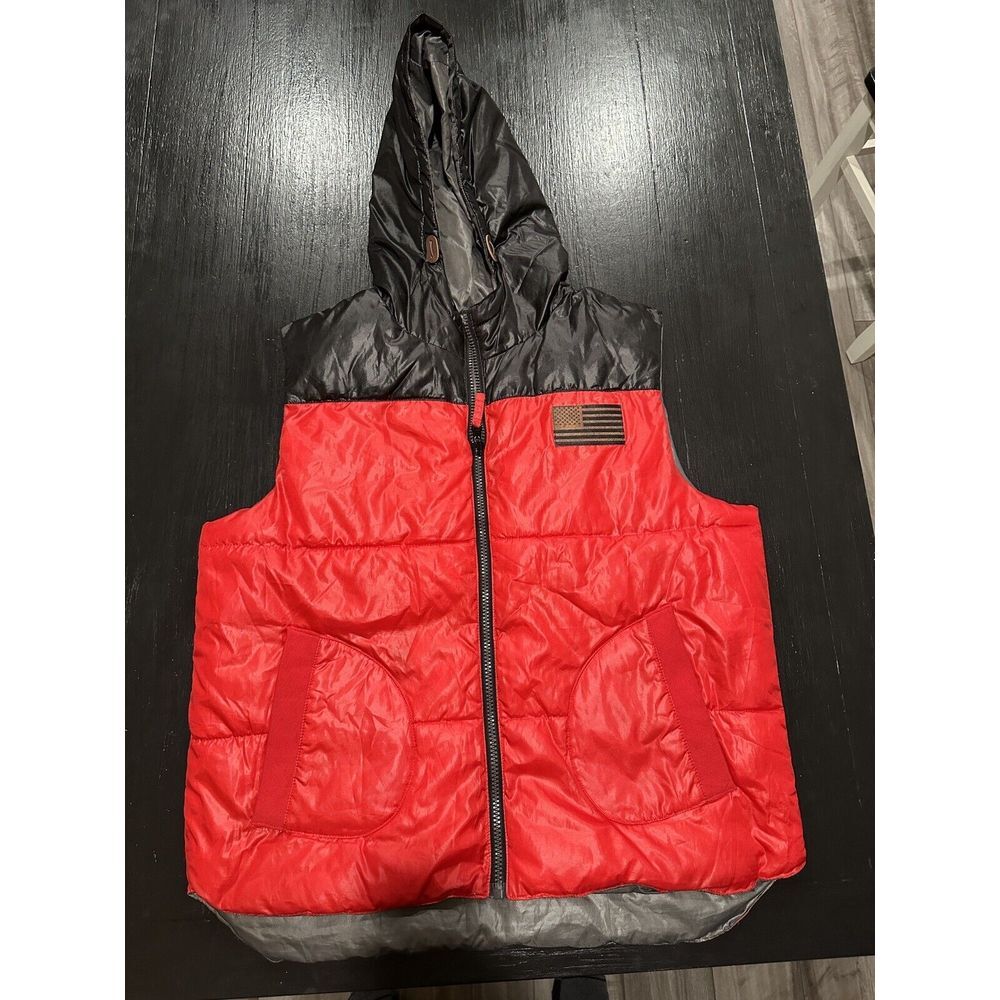 Rocawear Men's XL Vest Red Black Puffer Sleeveless‎ Zip Reversible Pocket